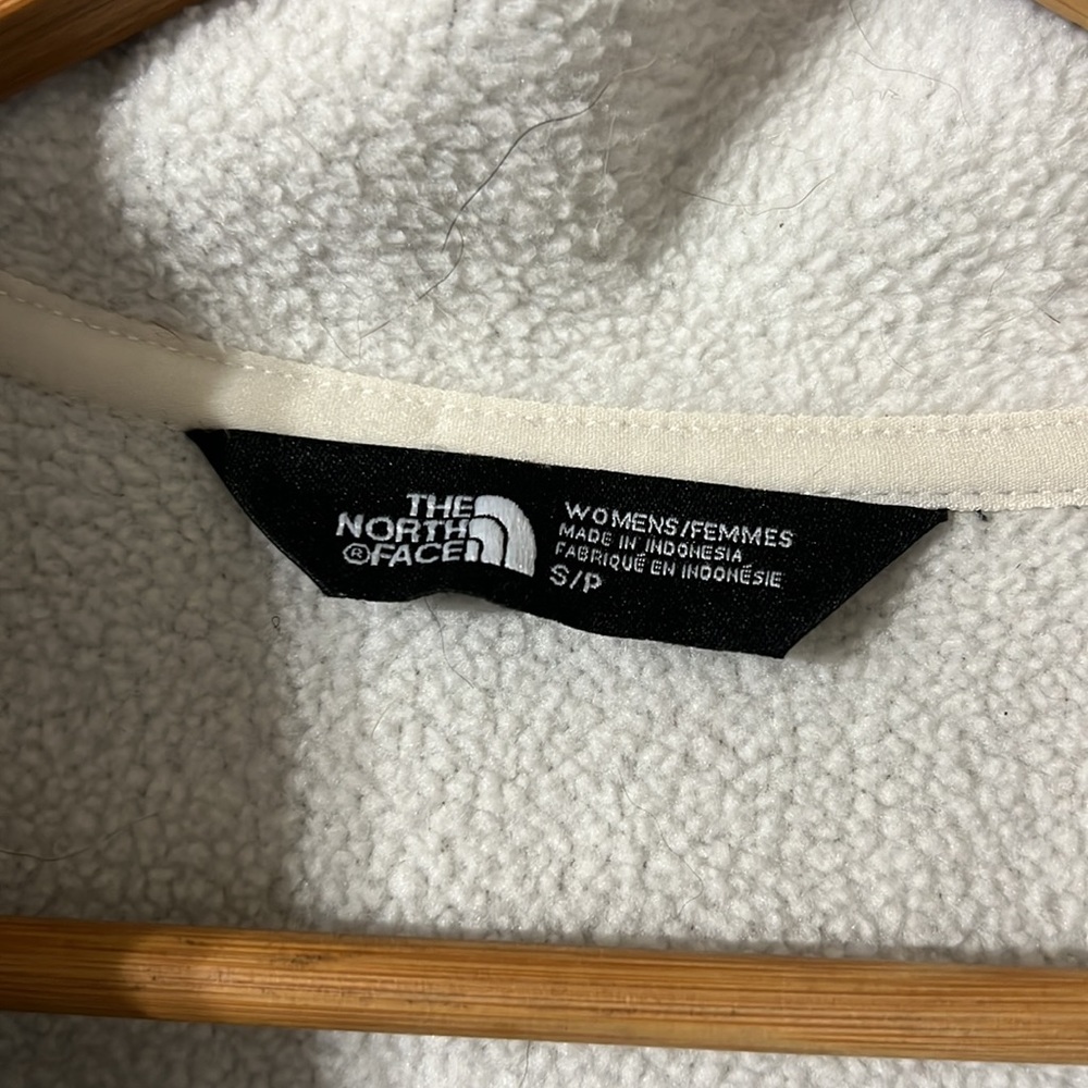 North Face Pullover - image 3